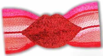 Картинка заколка для йорка девочки lipstick от магазина Zooplaneta.shop